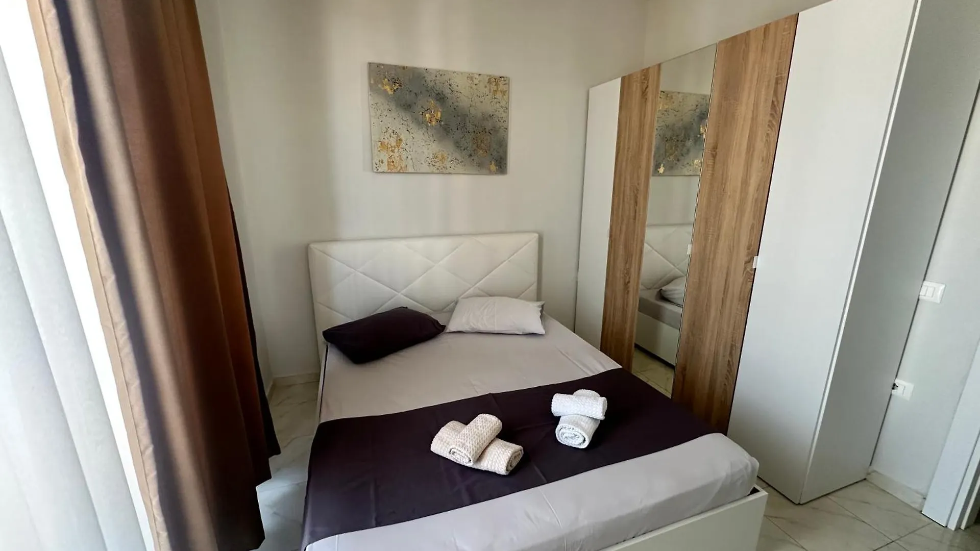 Luxury Apartment With Parking Tirana